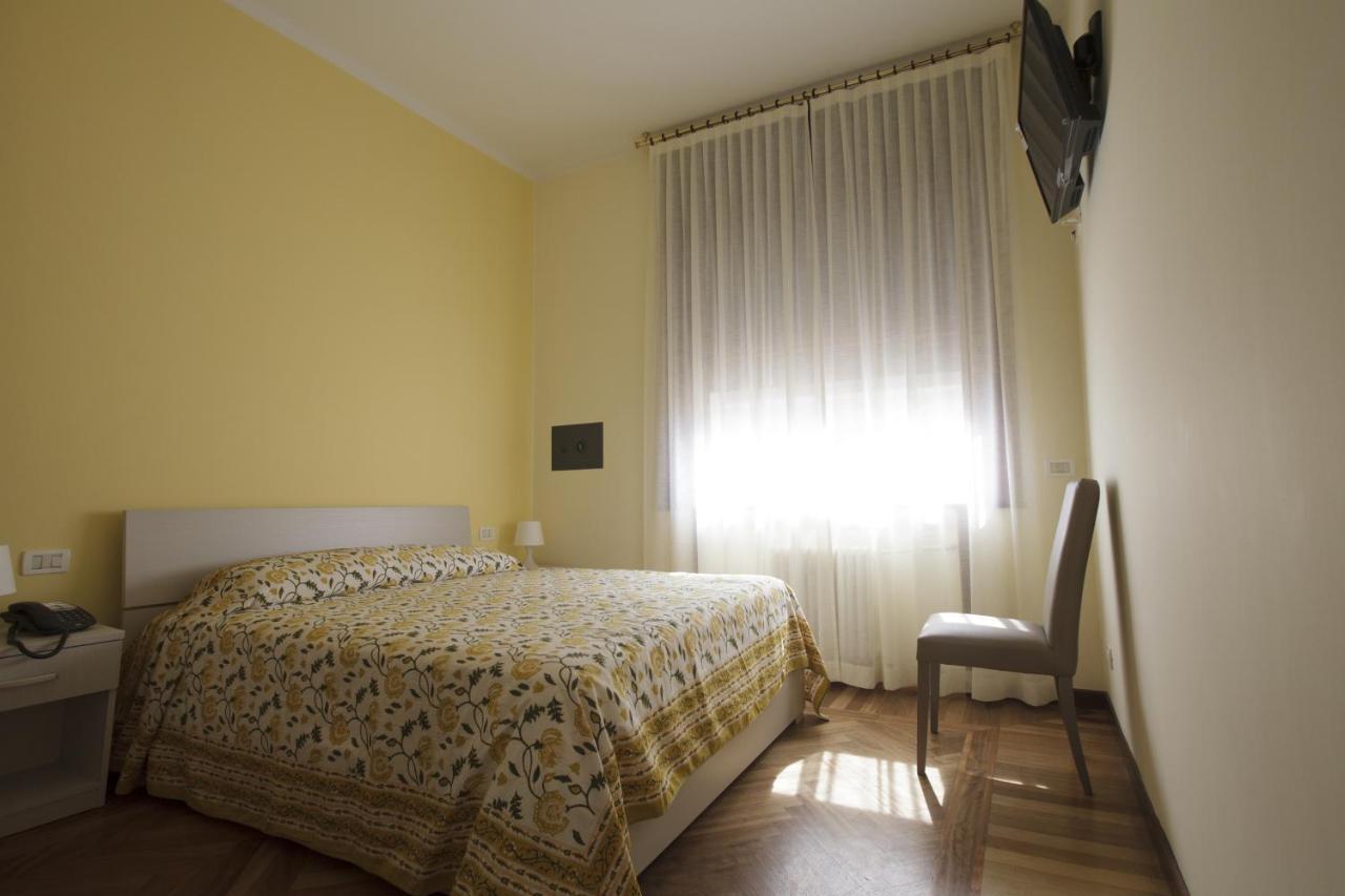 Italy Inn Genova Cameră foto